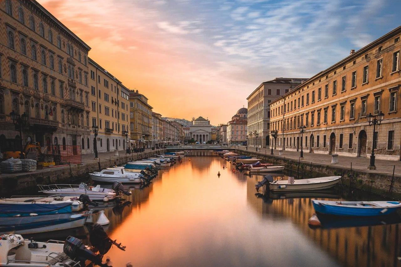 Residenza D'Annunzio Apartamento Trieste Exterior foto