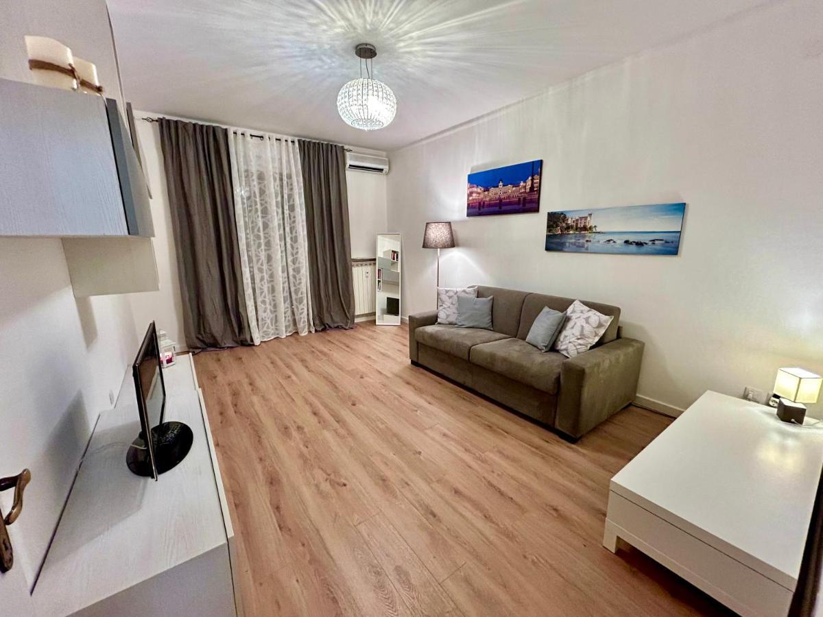 Residenza D'Annunzio Apartamento Trieste Exterior foto